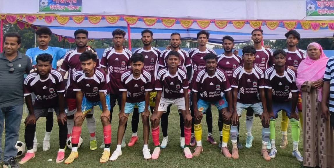বগুড়া জেলার আদমদীঘিতে উপজেলা প্রশাসন ফুটবল টুর্নামেন্ট শুরু