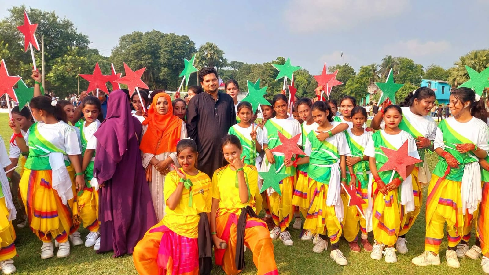 সান্তাহারে ফুটবল টুর্নামেন্টের শুভ উদ্বোধন