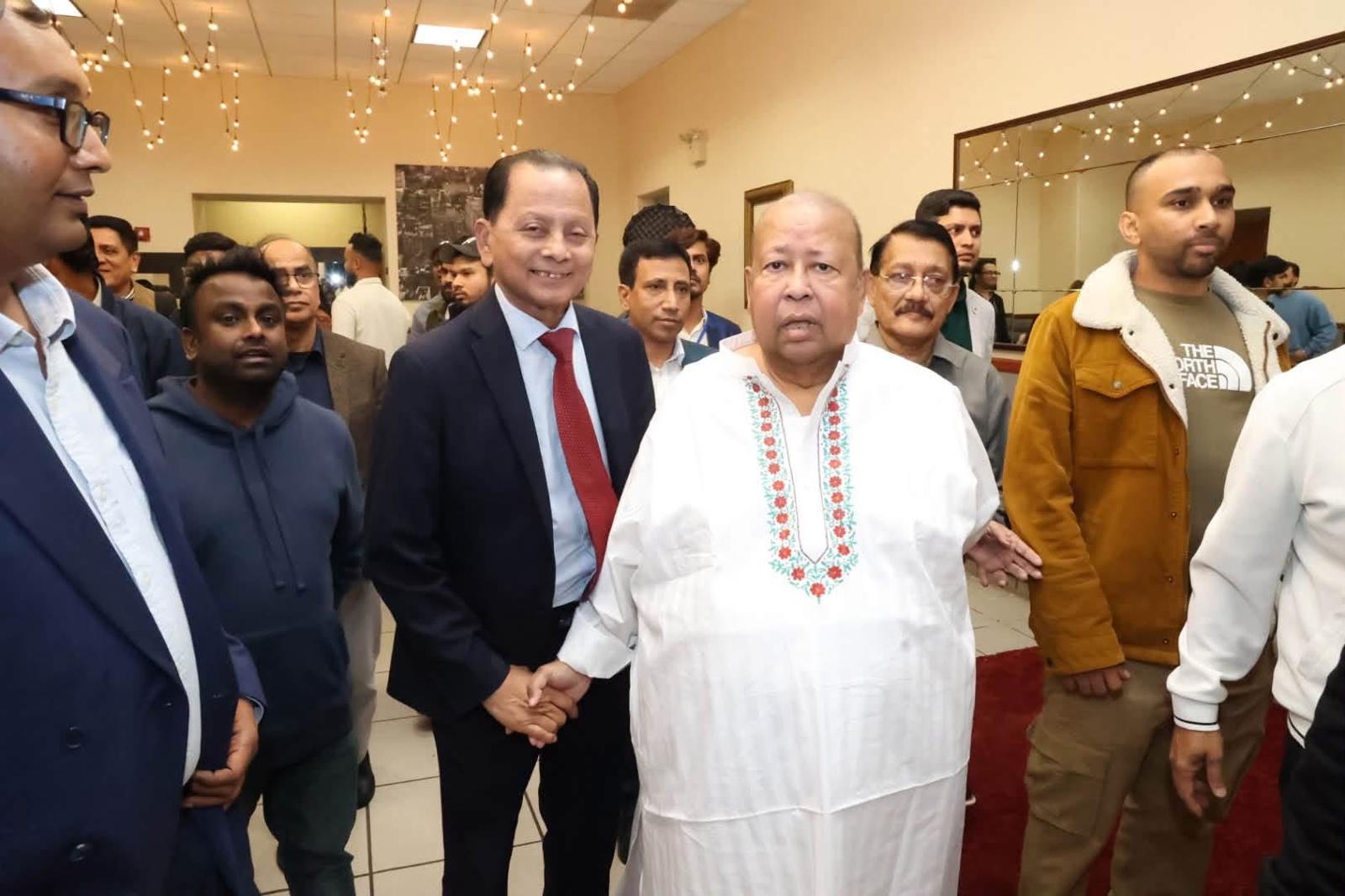 সাগর ভাই এসে আলোকিত করলেন ঢালিউড উৎসব - আকবর হায়দার কিরন