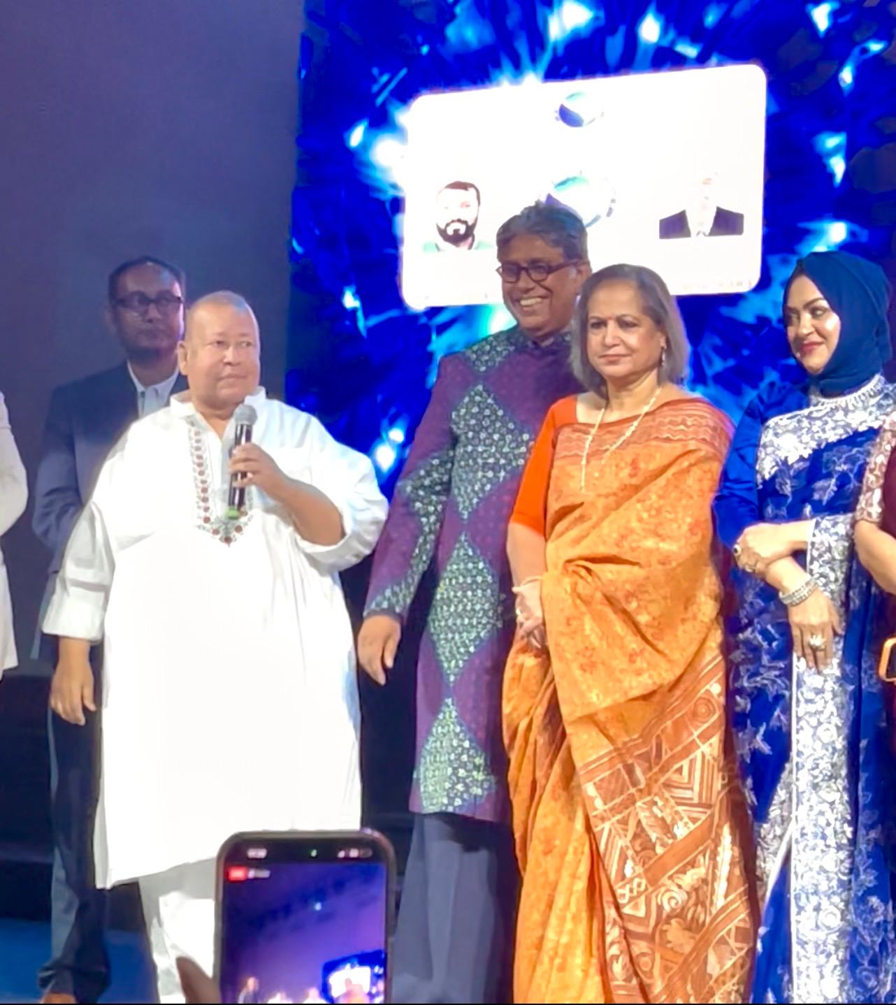 সাগর ভাই এসে আলোকিত করলেন ঢালিউড উৎসব - আকবর হায়দার কিরন