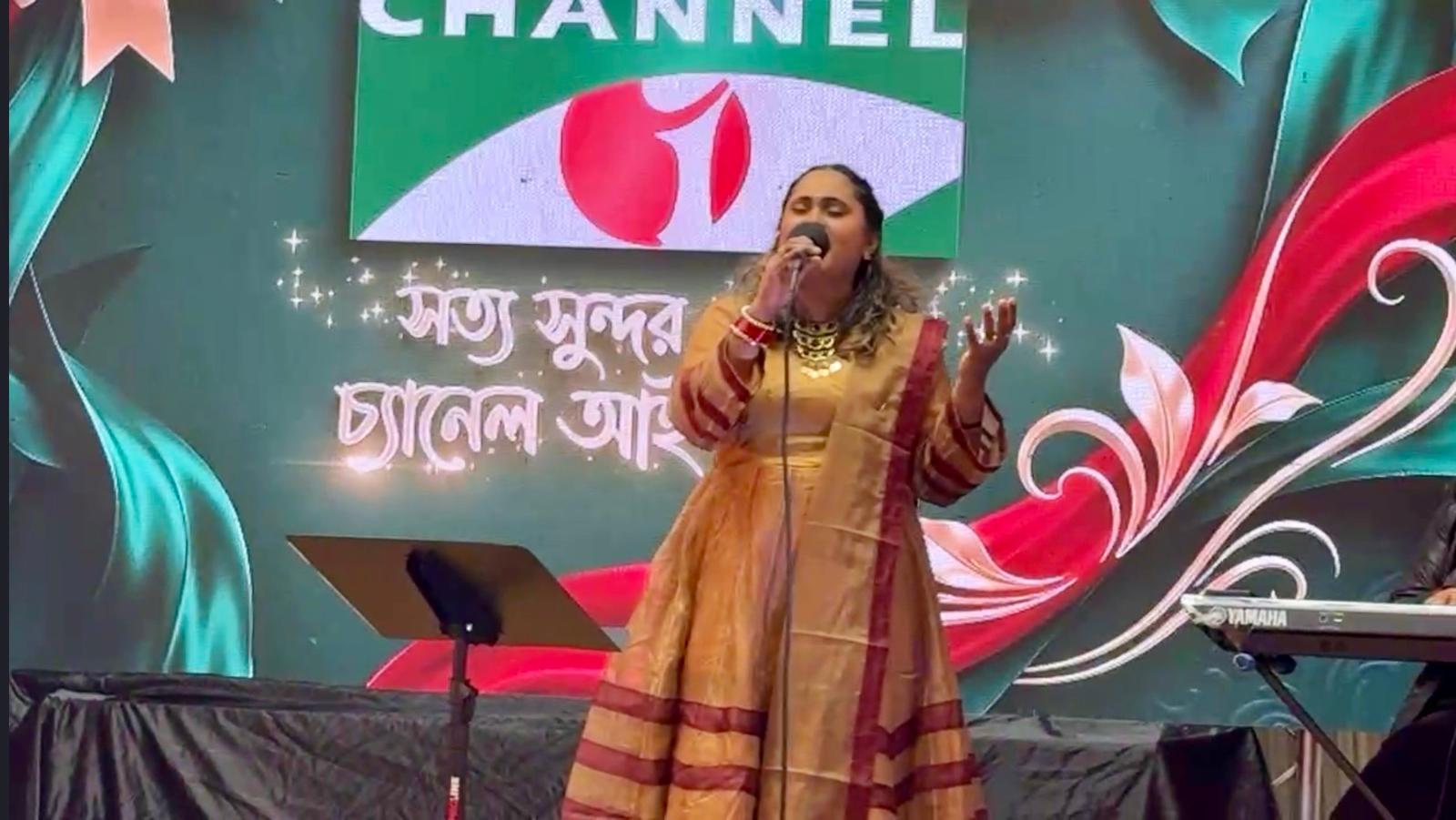 নিউইয়র্কে চ্যানেল আই ‘বেস্ট সিঙ্গার’ সম্মাননা পেলেন রন্টি দাশ