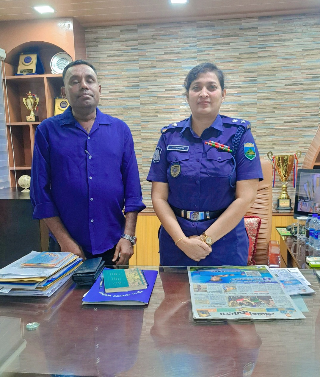জয়পুরহাট জেলা প্রশাসক এবং এসপির সঙ্গে রাজশাহী খ্রিস্টীয় ক্যাথলিক প্রধান বিশপ এবং জয়পুরহাট বিশপের সৌজন্য সাক্ষাৎ